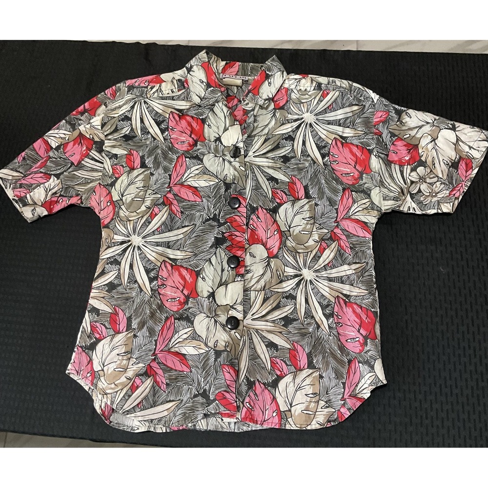 Cabrais Shirt Womens Medium Multicolor Floral Hawaiian‎ Button Up Cotton Casual